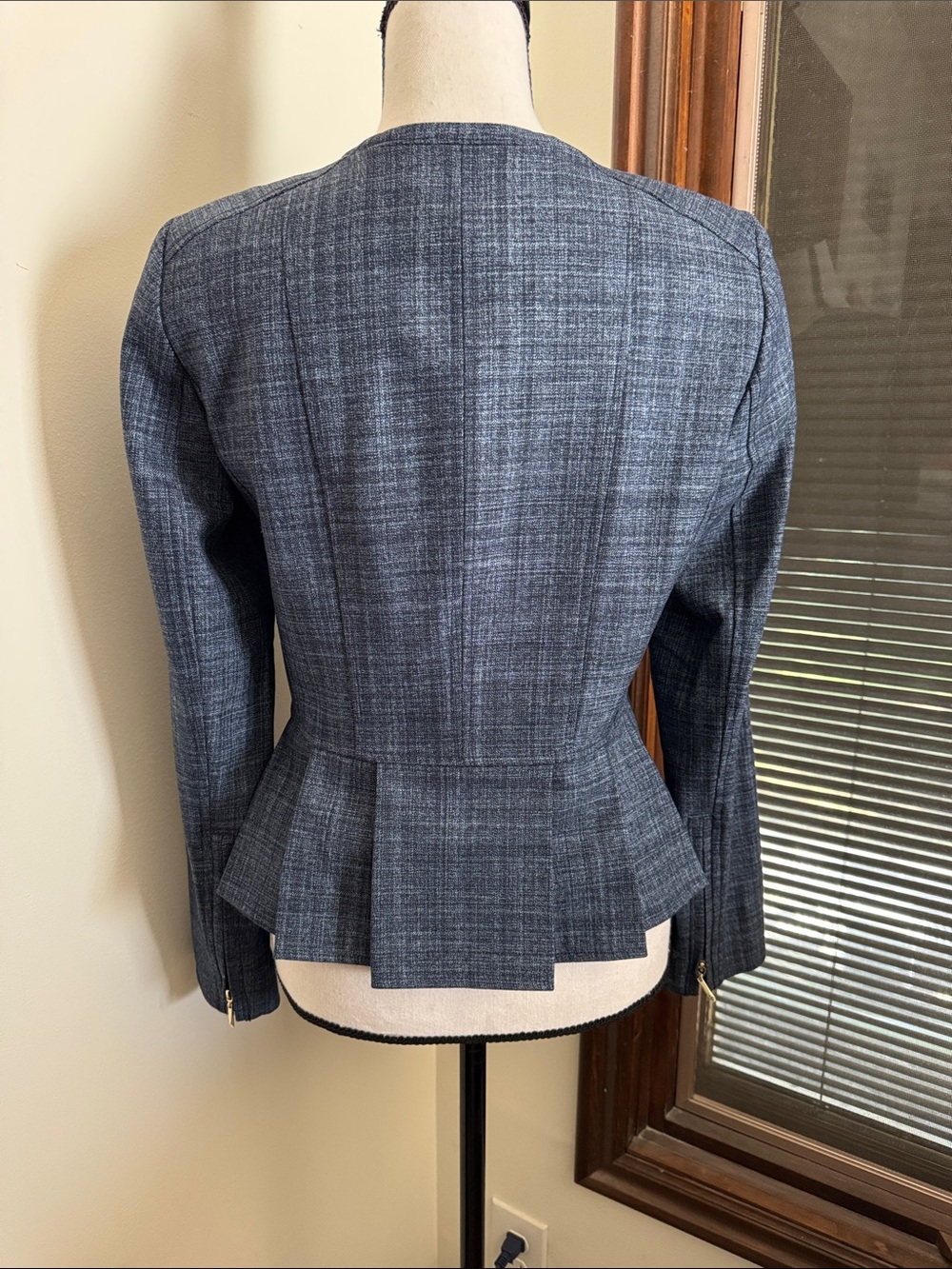 White House Black Market | Sea Blue Crosshatch Flirty Peplum Jacket Size 2 - Picture 3 of 11